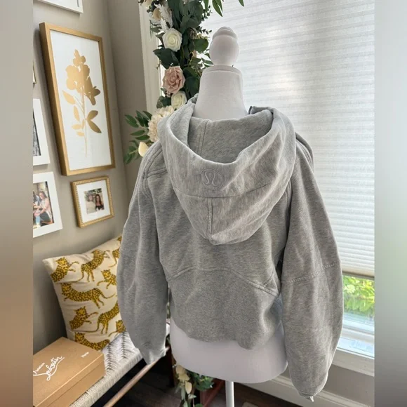 NWOT lululemon Scuba half-zip hoodie, Heathered Core Ultra Light Grey, XS/S. - Picture 3 of 10